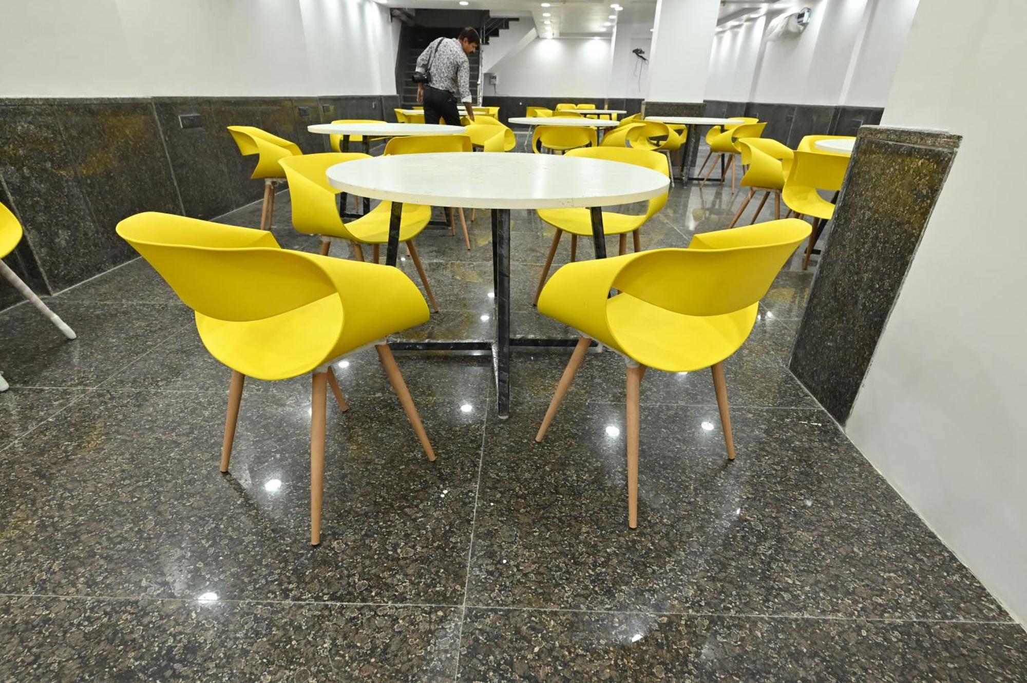Hotel Down Town Paschim Vihar Delhi  Dış mekan fotoğraf