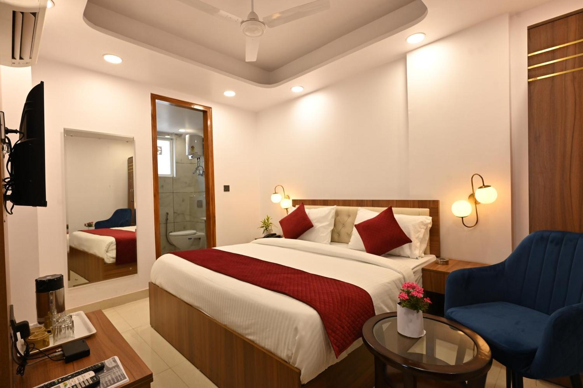 Hotel Down Town Paschim Vihar Delhi  Dış mekan fotoğraf