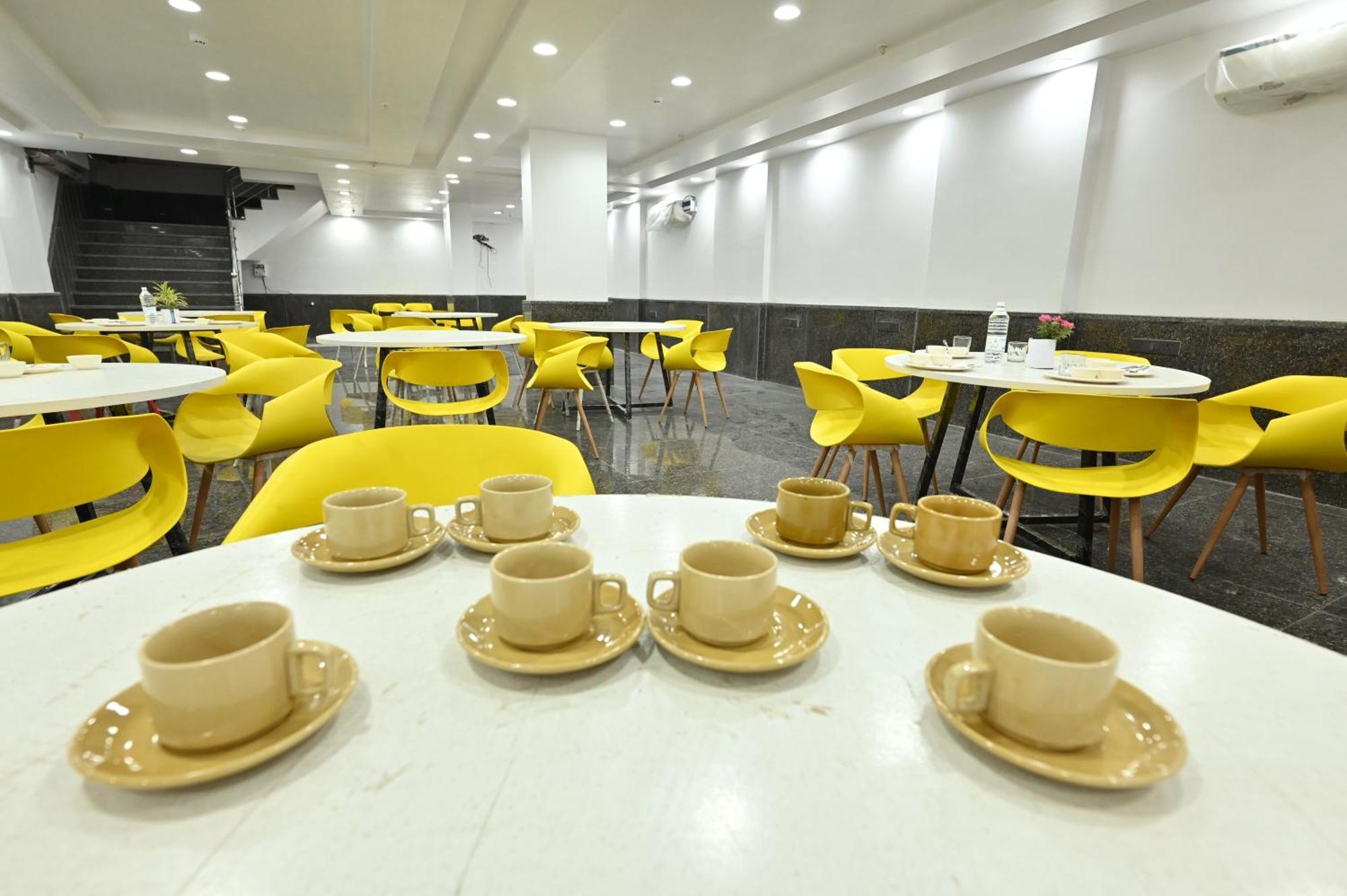 Hotel Down Town Paschim Vihar Delhi  Dış mekan fotoğraf