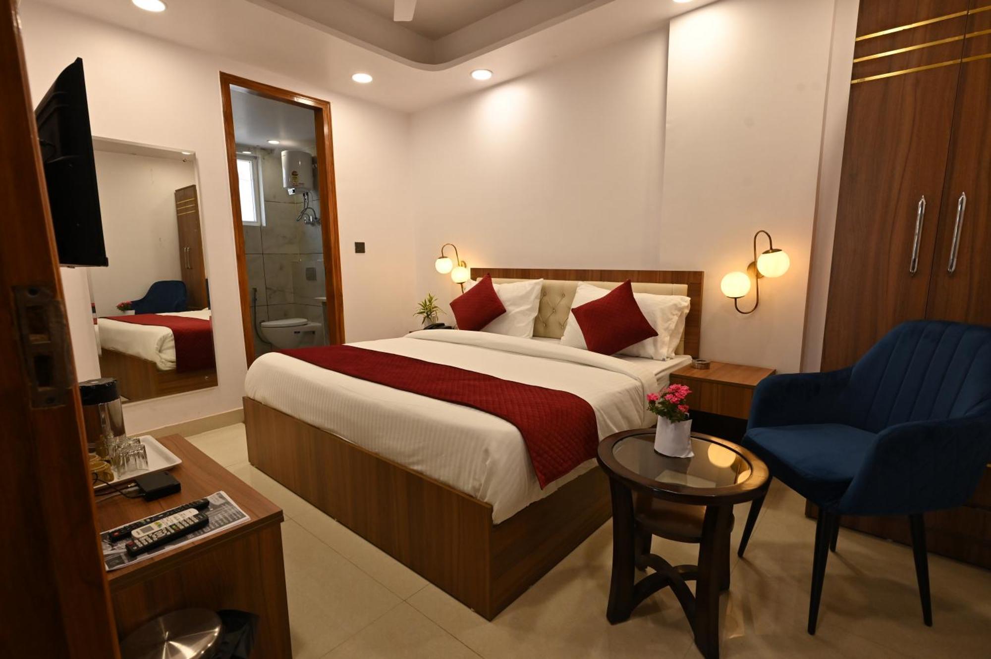 Hotel Down Town Paschim Vihar Delhi  Dış mekan fotoğraf
