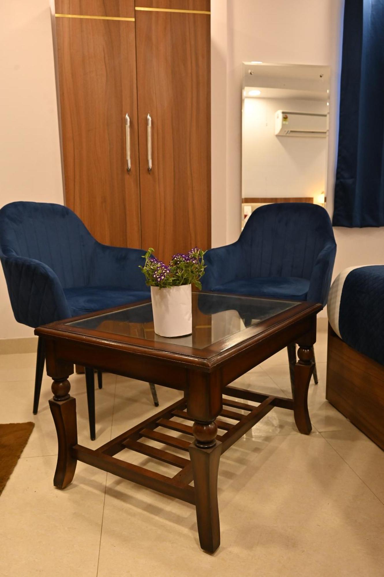 Hotel Down Town Paschim Vihar Delhi  Dış mekan fotoğraf